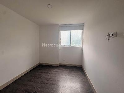 Apartamento de 3 alcobas en arriendo en Sabaneta, Sabaneta, 75 m² · foto 11 de 14