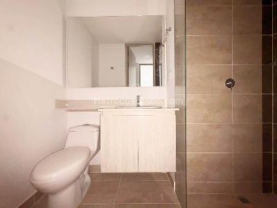 Apartamento de 3 alcobas en arriendo en Sabaneta, Sabaneta, 75 m² · foto 13 de 14