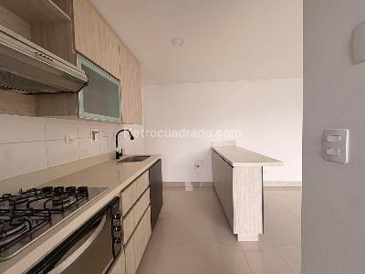 Apartamento de 3 alcobas en arriendo en Sabaneta, Sabaneta, 75 m² · foto 5 de 14
