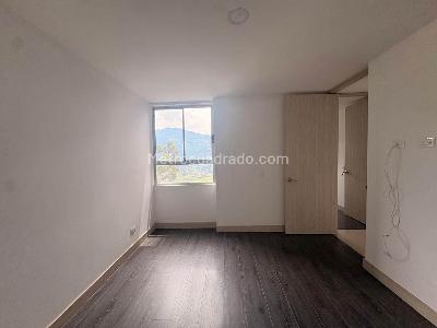 Apartamento de 3 alcobas en arriendo en Sabaneta, Sabaneta, 75 m² · foto 8 de 14