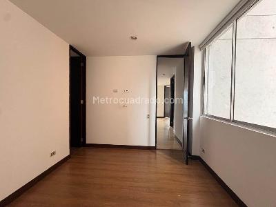 Apartamento de 3 alcobas en arriendo en Sabaneta, Sabaneta, 125 m² · foto 12 de 15