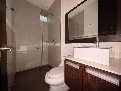 Apartamento de 3 alcobas en arriendo en Sabaneta, Sabaneta, 125 m² · foto 14 de 15