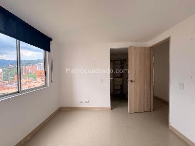 Apartamento de 3 alcobas en arriendo en Sabaneta, Sabaneta, 123 m² · foto 14 de 18