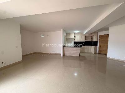 Apartamento de 3 alcobas en arriendo en Sabaneta, Sabaneta, 123 m² · foto 3 de 18