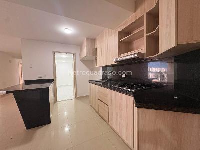 Apartamento de 3 alcobas en arriendo en Sabaneta, Sabaneta, 123 m² · foto 5 de 18