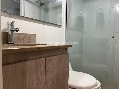 Apartamento de 3 alcobas en venta en Envigado, Envigado, 64 m² · foto 14 de 15