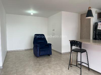 Apartamento de 3 alcobas en venta en Envigado, Envigado, 64 m² · foto 2 de 15