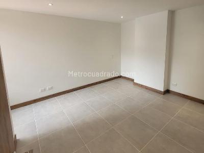Apartamento de 2 alcobas en arriendo en Villa Carlota, Medellín, 103 m² · foto 10 de 15