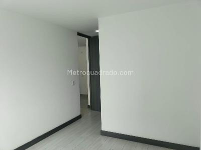 Apartamento de 1 alcoba en arriendo en Villa Carlota, Medellín, 52 m² · foto 9 de 12