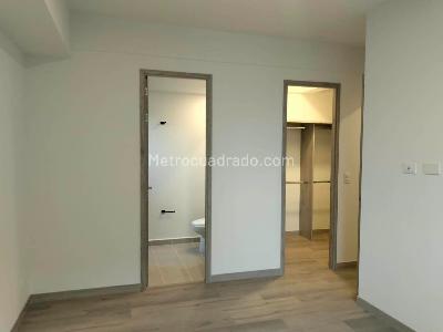 Apartamento de 3 alcobas en arriendo en Villa Carlota, Medellín, 79 m² · foto 10 de 17