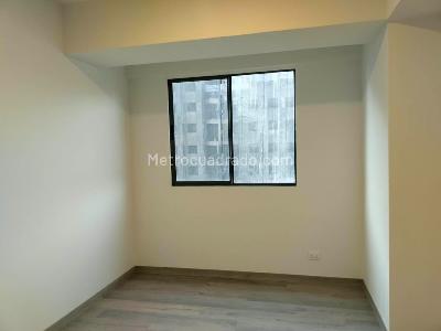 Apartamento de 3 alcobas en arriendo en Villa Carlota, Medellín, 79 m² · foto 9 de 17
