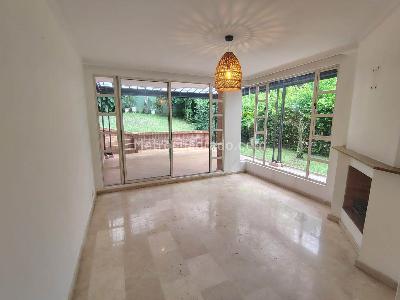Casa de 4 alcobas en venta en Las Lomas, Medellín, 360 m² · foto 1 de 19
