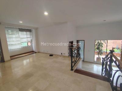 Casa de 4 alcobas en venta en Las Lomas, Medellín, 360 m² · foto 8 de 19