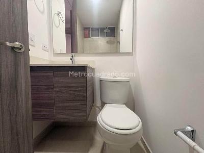Apartamento de 2 alcobas en arriendo en Sabaneta, Sabaneta, 60 m² · foto 12 de 13