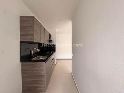 Apartamento de 2 alcobas en arriendo en Sabaneta, Sabaneta, 60 m² · foto 5 de 13