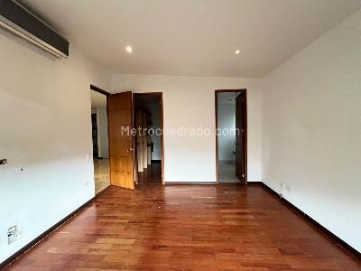 Casa de 4 alcobas en arriendo en Envigado, Envigado, 320 m² · foto 10 de 19