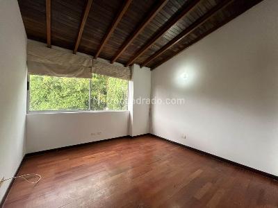 Casa de 4 alcobas en arriendo en Envigado, Envigado, 320 m² · foto 11 de 19