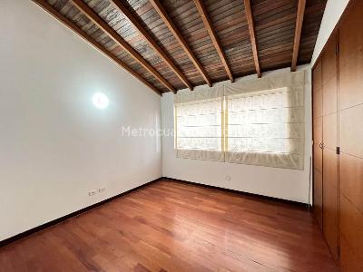 Casa de 4 alcobas en arriendo en Envigado, Envigado, 320 m² · foto 13 de 19
