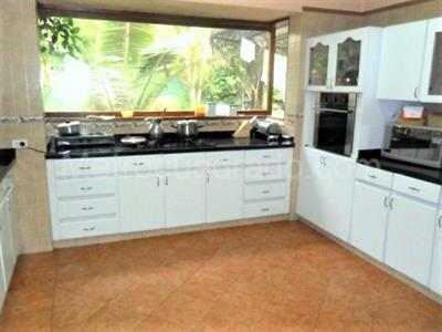 Casa de 5 alcobas en venta en El Poblado, Medellín, 1040 m² · foto 7 de 20