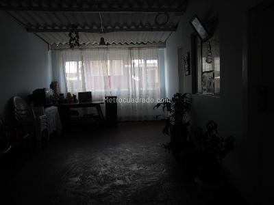 Casa de 5 alcobas en venta en Alqueria Venecia, Bogotá, 380 m² · foto 10 de 19