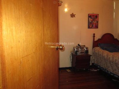 Casa de 5 alcobas en venta en Alqueria Venecia, Bogotá, 380 m² · foto 7 de 19