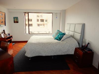 Apartamento de 4 alcobas en venta en Altos De La Calleja, Bogotá, 221 m² · foto 10 de 20