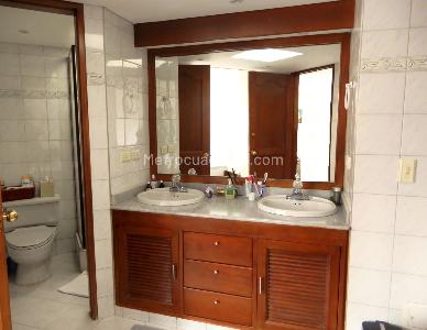 Apartamento de 4 alcobas en venta en Altos De La Calleja, Bogotá, 221 m² · foto 12 de 20