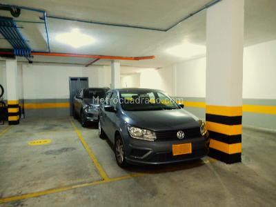 Apartamento de 4 alcobas en venta en Altos De La Calleja, Bogotá, 221 m² · foto 18 de 20