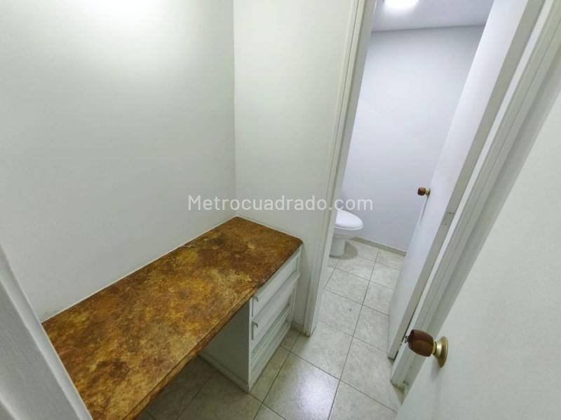 Oficina en Arriendo, Chico, Bogotá D.C. - Więcej