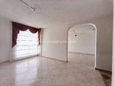 Casa en venta en Pontevedra, Bogotá · foto 7 de 20