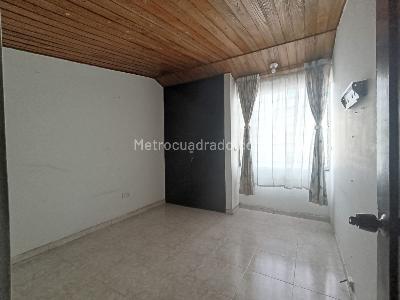 Casa en venta en Pontevedra, Bogotá · foto 17 de 20
