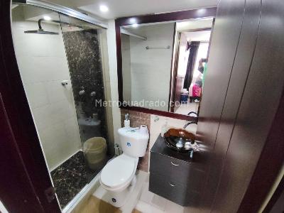 Apartamento en venta en Ismael Perdomo, Bogotá · foto 7 de 17