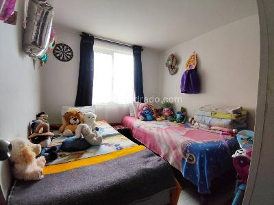 Apartamento en venta en Ismael Perdomo, Bogotá · foto 10 de 17