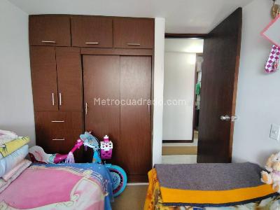 Apartamento en venta en Ismael Perdomo, Bogotá · foto 11 de 17