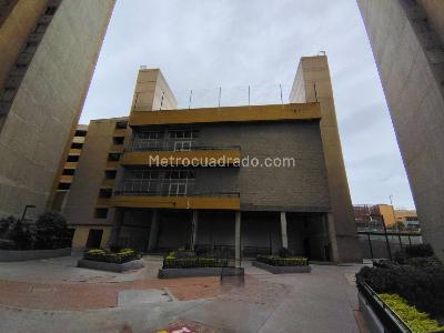 Apartamento en venta en Ismael Perdomo, Bogotá · foto 16 de 17