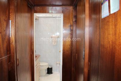 Casa de 3 alcobas en venta en Malibu La Alhambra, Bogotá, 275 m² · foto 13 de 20