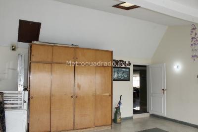 Casa de 3 alcobas en venta en Malibu La Alhambra, Bogotá, 275 m² · foto 3 de 20