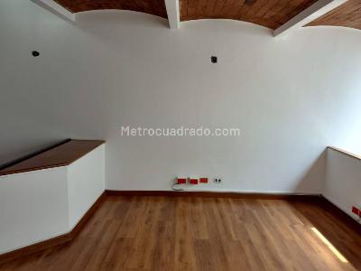 Apartamento de 1 alcoba en arriendo en La Catedral, Bogotá, 90 m² · foto 4 de 12