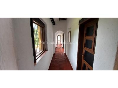 Casa de 5 alcobas en venta en Floresta De La Sabana, Bogotá, 1011 m² · foto 4 de 20
