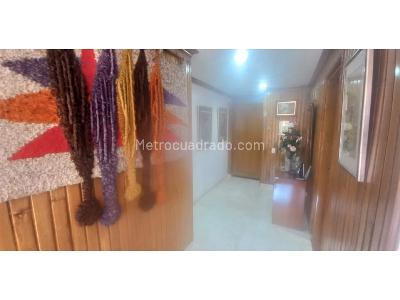 Apartamento en venta en Chico, Bogotá · foto 8 de 18