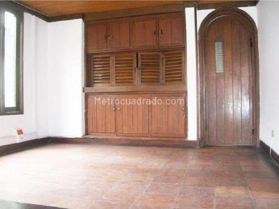 Casa de 3 alcobas en venta en Santa Bibiana, Bogotá, 165 m² · foto 3 de 20