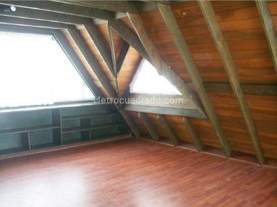 Casa de 3 alcobas en venta en Santa Bibiana, Bogotá, 165 m² · foto 5 de 20