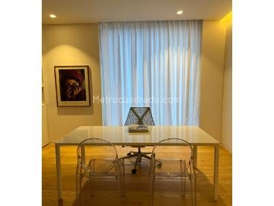 Apartamento de 3 alcobas en venta en Chico, Bogotá, 267 m² · foto 5 de 8