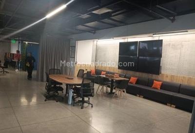 Oficina en Arriendo, Poblado, Medellín