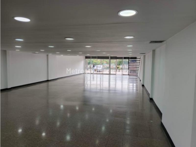 Local Comercial en Arriendo, Guayabal, Medellín - Vista 5