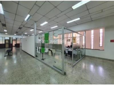 Oficina en Arriendo, La Candelaria, Medellín