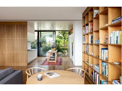 Apartamento de 2 alcobas en venta en Los Rosales, Bogotá, 212 m² · foto 2 de 9