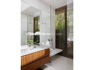 Apartamento de 2 alcobas en venta en Los Rosales, Bogotá, 212 m² · foto 5 de 9