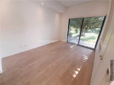 Casa de 3 alcobas en venta en La Calera, La Calera, 300 m² · foto 10 de 20