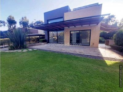 Casa de 3 alcobas en venta en La Calera, La Calera, 300 m² · foto 17 de 20